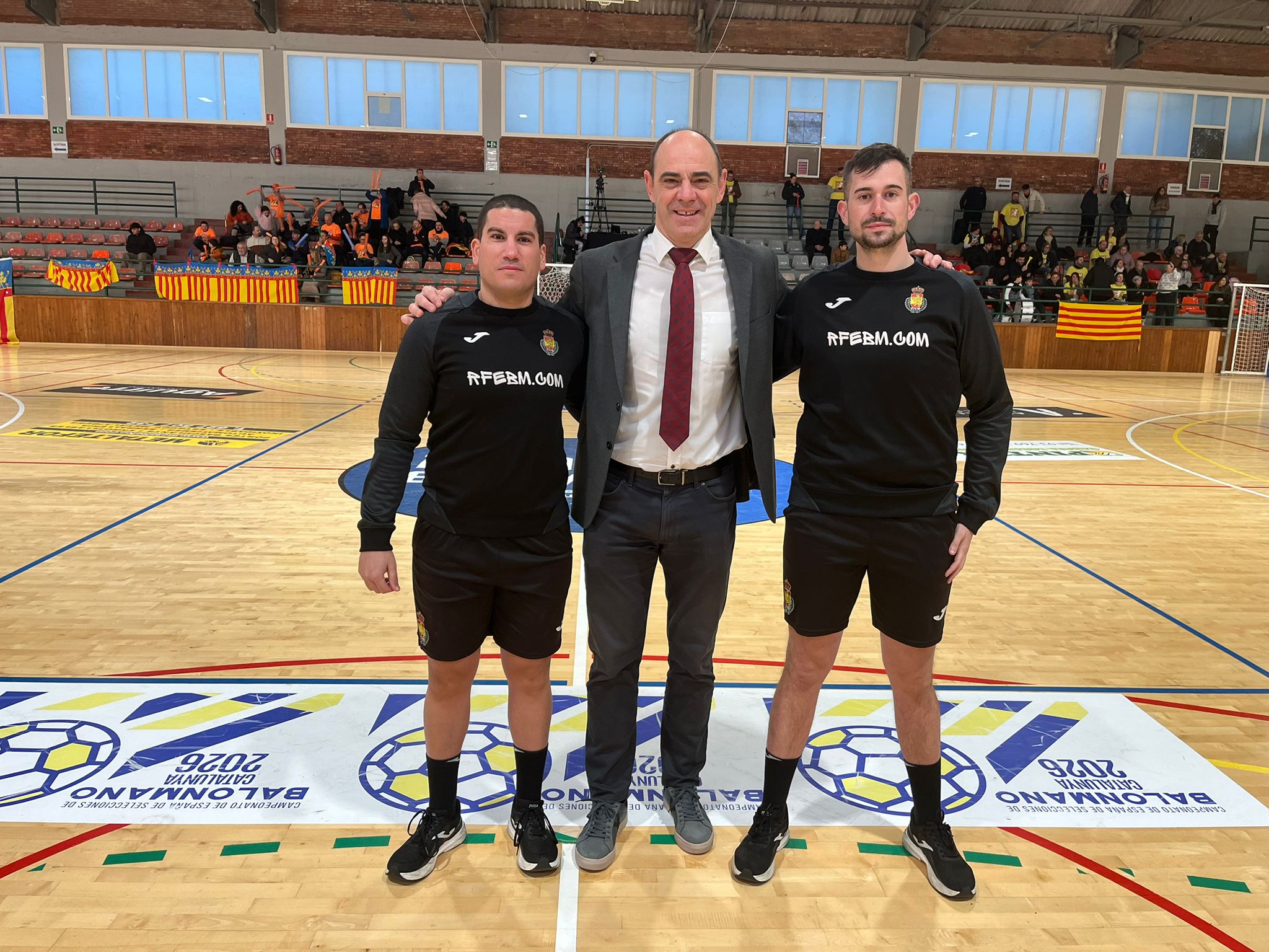 75ff90e7-ce32-4aed-9990-59ece29b5657_1