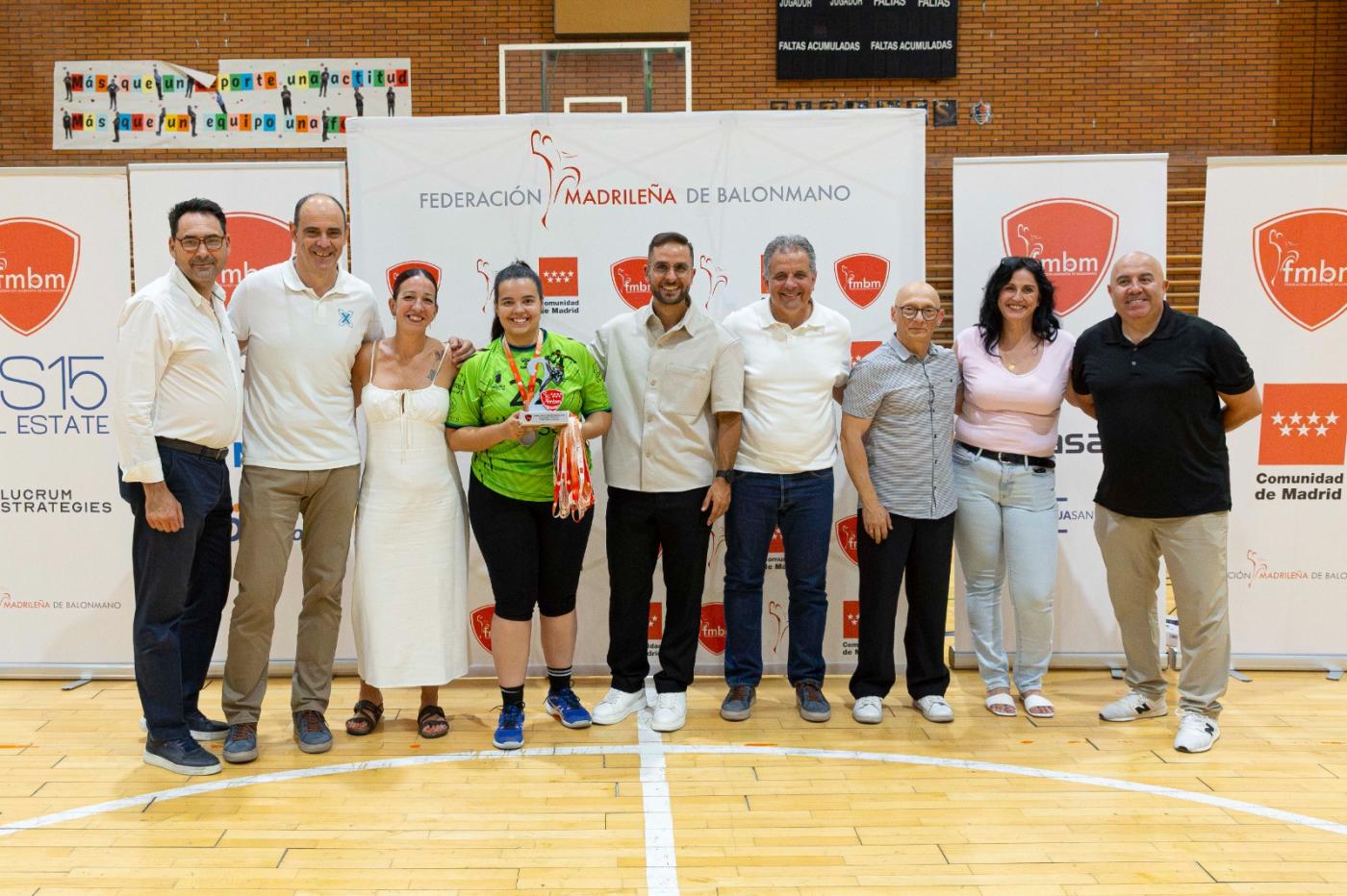 ENTREGA DE TROFEOS DE LAS COMPETICIONES TERRITORIALES EN EL PABELLÓN JAVIER CASTILLEJO DE PARLA