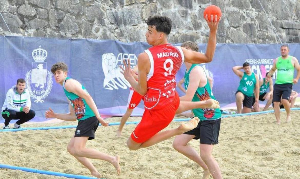 ABIERTAS INSCRIPCIONES PARA LA LIGA DE BALONMANO PLAYA 2023