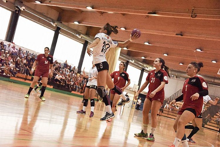 EL DERBI DE LAS CHICAS EN DHF, PROTAGONISTA DE LA JORNADA