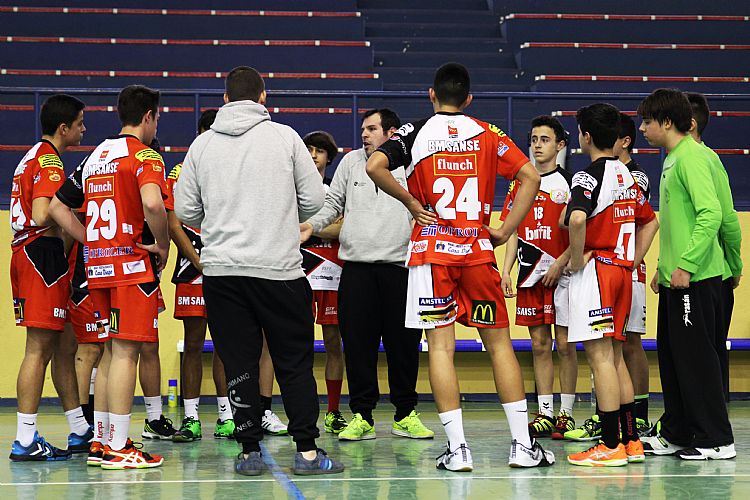 NUEVA INFORMACIÓN PARA LOS ENTRENADOR@S MADRILEÑOS SOBRE LA LEY DE PROFESIONES DEPORTIVAS