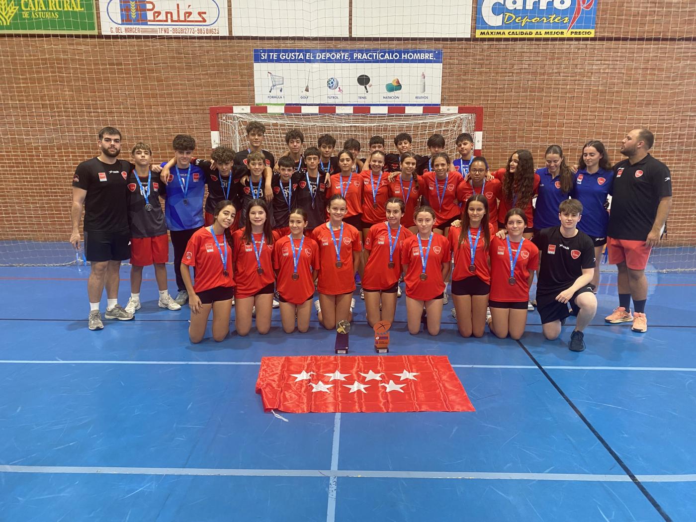 LA GENERACIÓN 2013 14 DEBUTA EN CANGAS CON BUENAS SENSACIONES