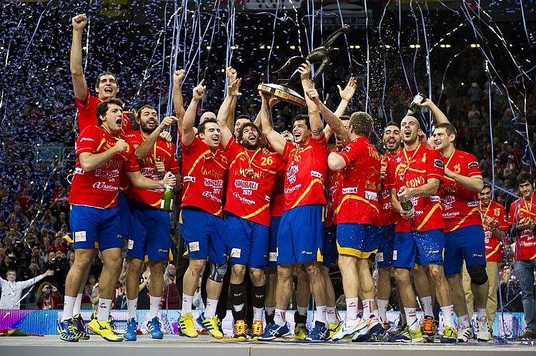 CELEBRACIÓN TÍTULO CAMPEONES DEL MUNDO DE BALONMANO 2013