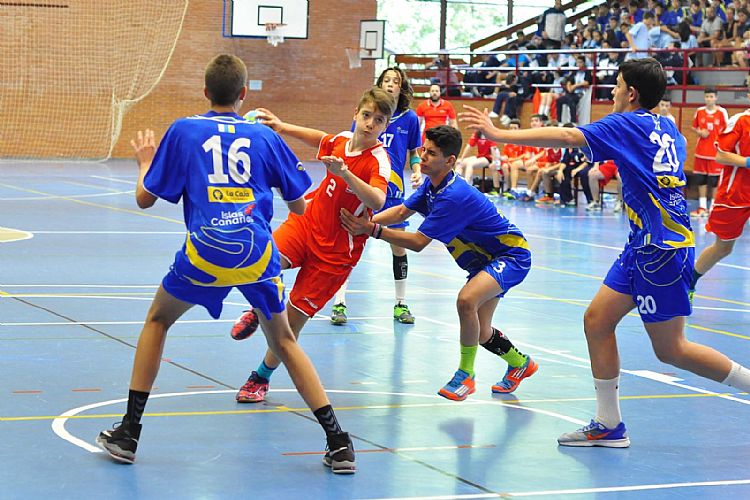 LA SELECCIÓN INFANTIL MASCULINA, SUBCAMPEONA EN EL TORNEO DE CANGAS