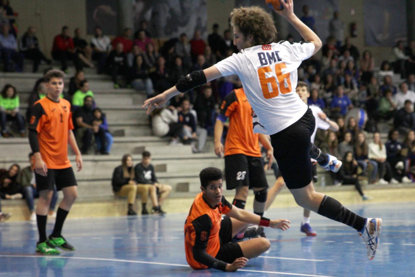 CUARTA COMUNICACIÓN TÉCNICA: HOMBROS SANOS