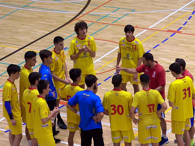 ALBERTO MARTÍN, CONVOCADO CON LA SELECCIÓN PROMESAS